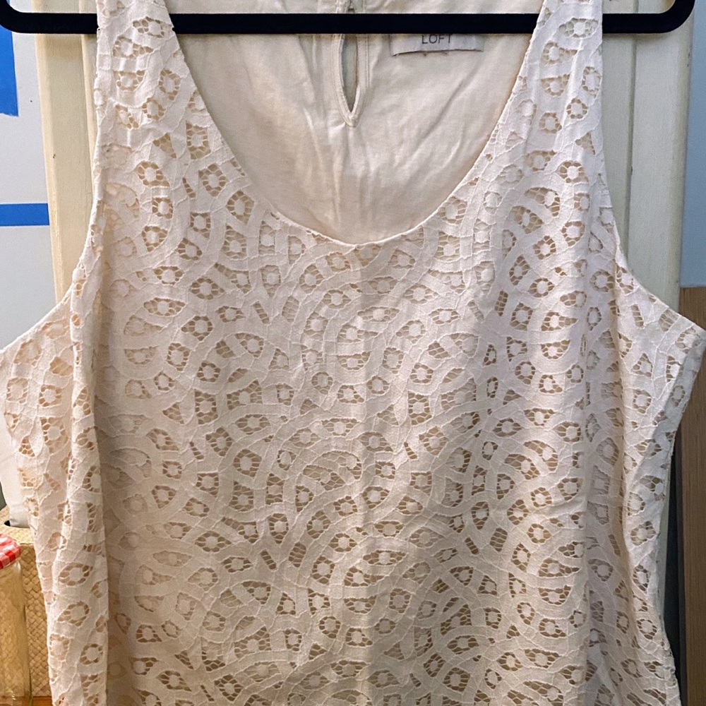 Loft xXL (unmarked) shell blouse lined lace